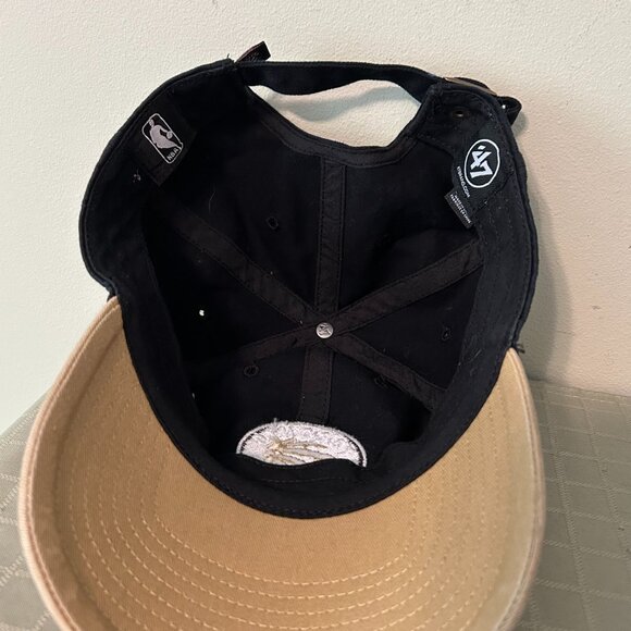 CLEAR OUT SALE Toronto Raptors Black and Tan Cap - Picture 8 of 11